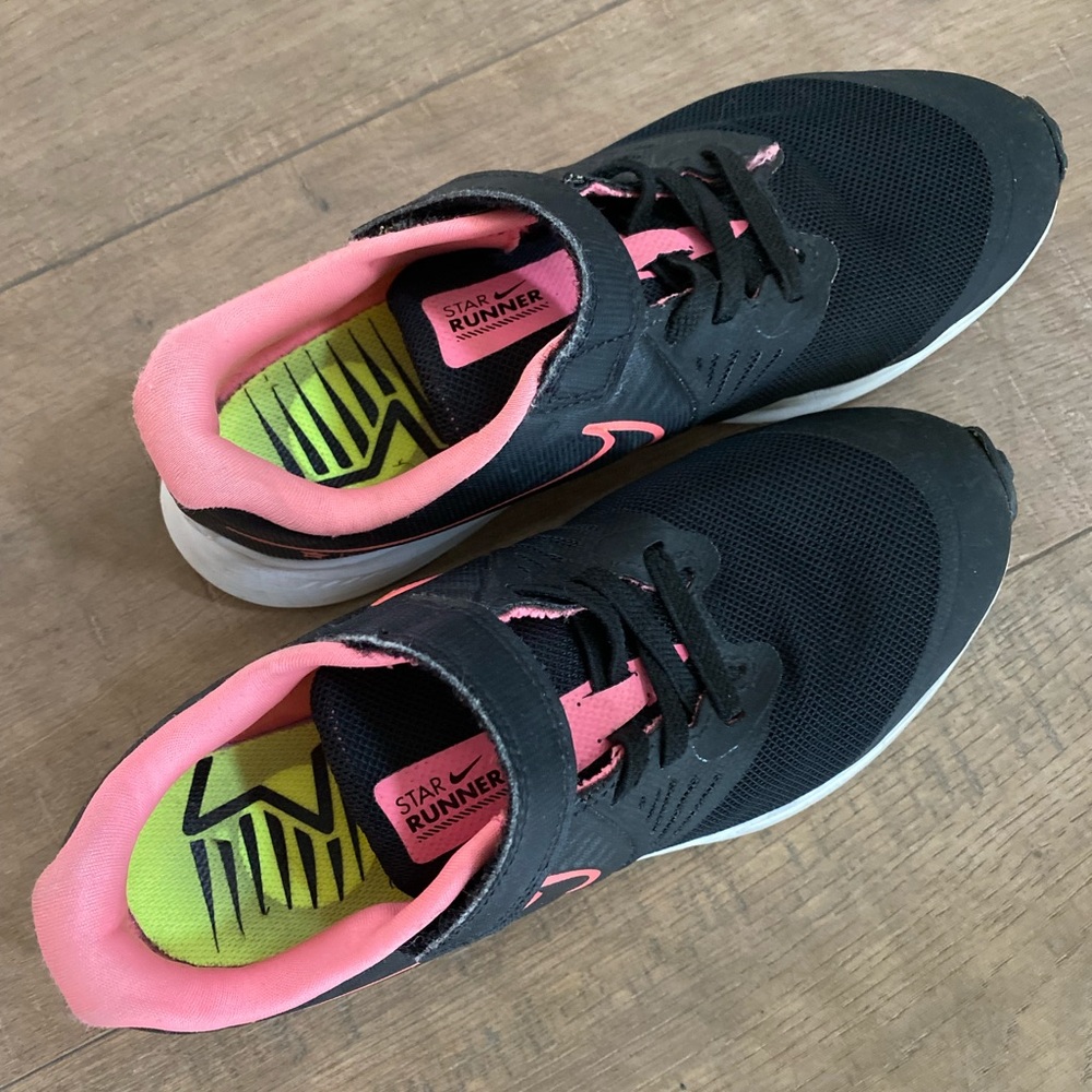 YOUTH GIRLS' STAR RUNNER 3 RUNNING SHOE 🎉Size 2